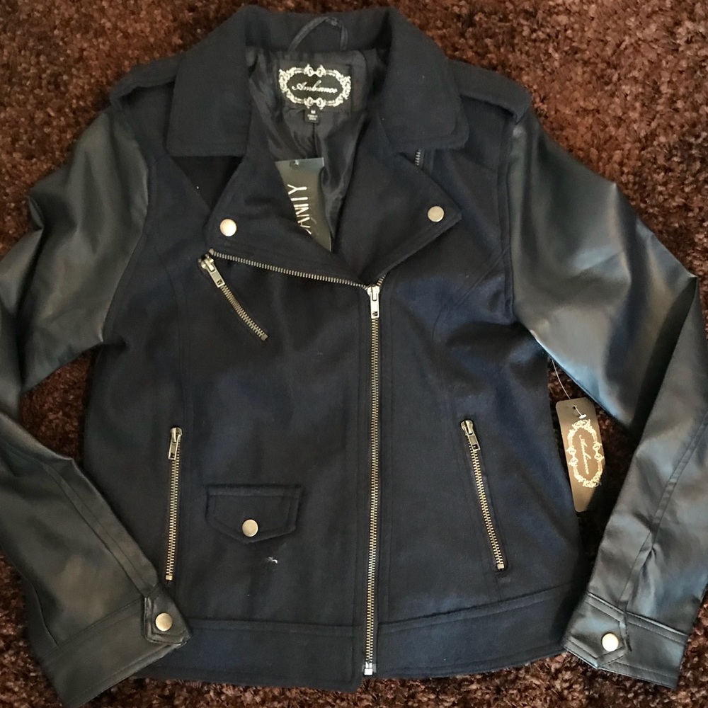 Faux leather sleeve jacket!
